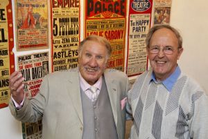 thanks for the memory duggie chapman with pal 1 sm.jpg